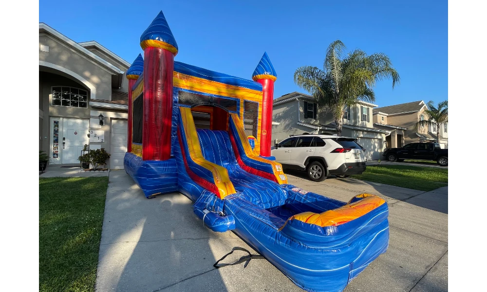Fun and Tropical Bounce House Rental in Orlando